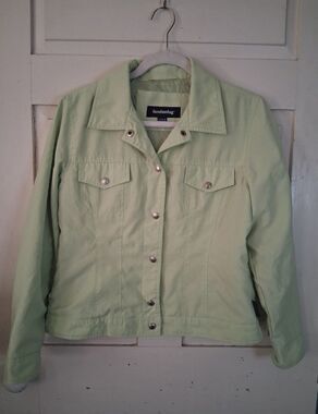 London Fog Light Green Women's Denim Style Jacket Snap Front and Flap Pockets